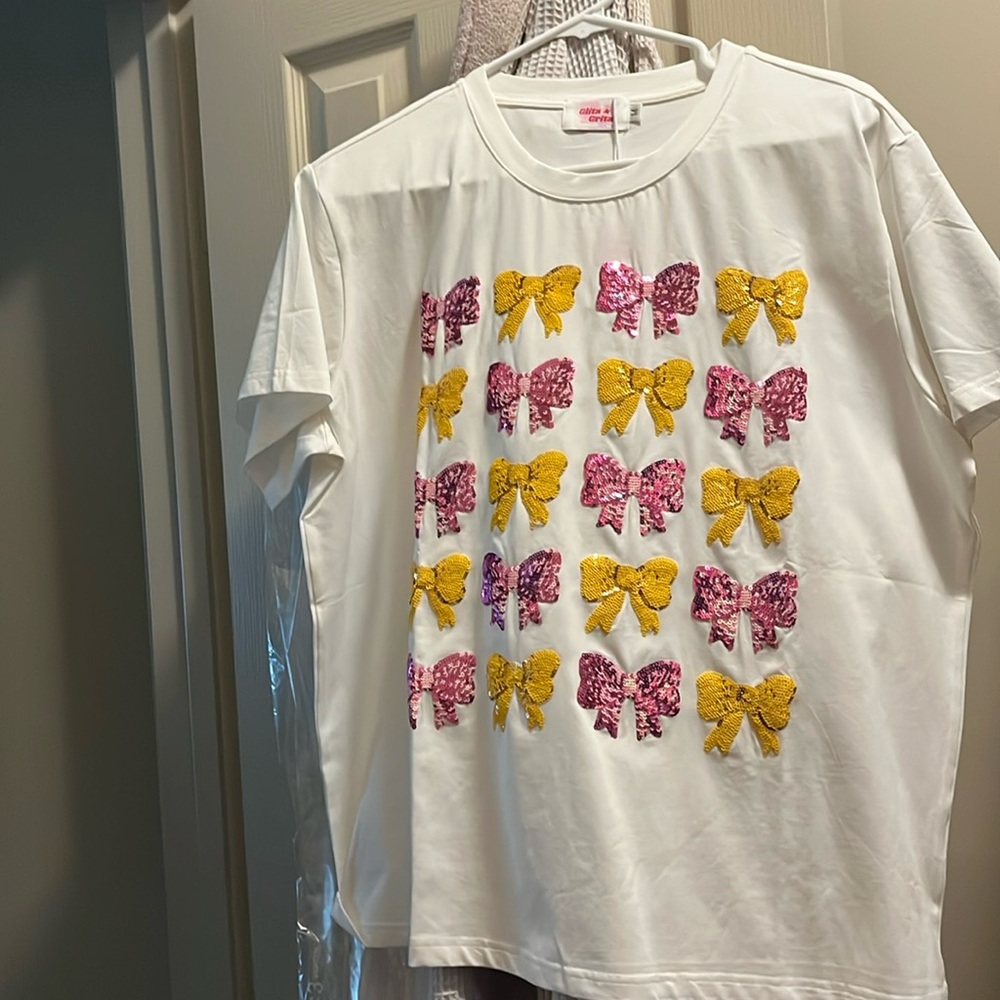 Women’s LSU/Mardi Gras shirt. Never worn